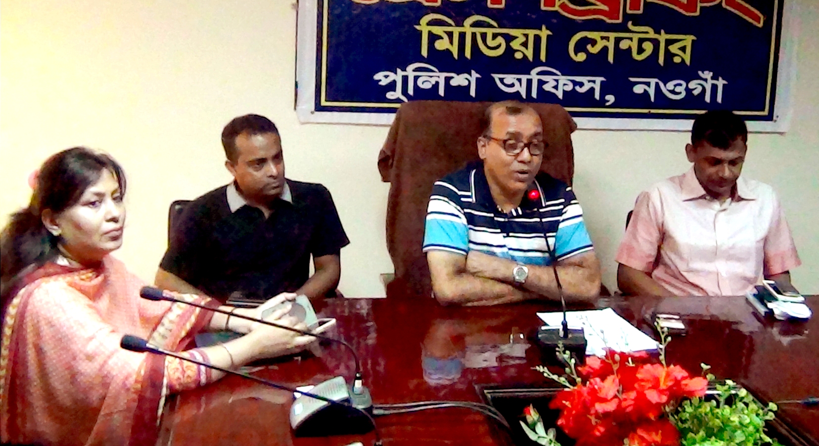 Naogaon Badalgasi Murder 4 Arested SP Press Conference PIC 27.08