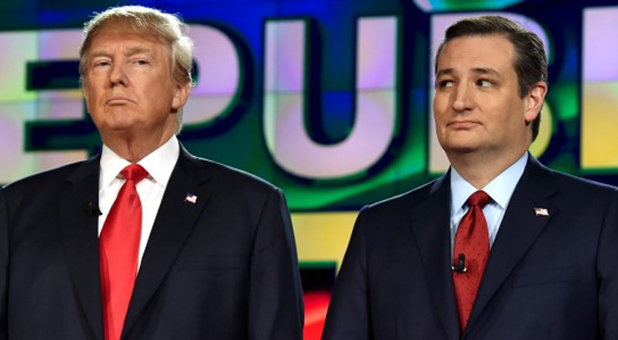 Republican U.S. presidential candidates businessman Donald Trump and Senator Ted Cruz pose together before the start of the Republican presidential debate in Las Vegas