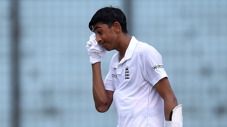 CHITTAGONG, BANGLADESH - OCTOBER 15:  Haseeb Hameed of England wipes his brow during a tour match between a Bangladesh Cricket Board XI and England at MA Aziz stadium on October 15, 2016 in Chittagong, Bangladesh.  (Photo by Gareth Copley/Getty Images)