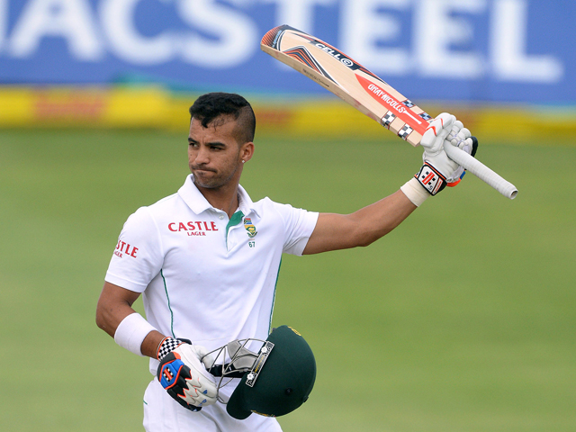 PORT ELIZABETH, SOUTH AFRICA - FEBRUARY 21: JP Duminy of South Africa celebrates his 100 during day 2 of the 2nd Test match between South Africa and Australia at AXXESS St Georges on February 21, 2014 in Port Elizabeth, South Africa. (Photo by Duif du Toit/Gallo Images/Getty Images)