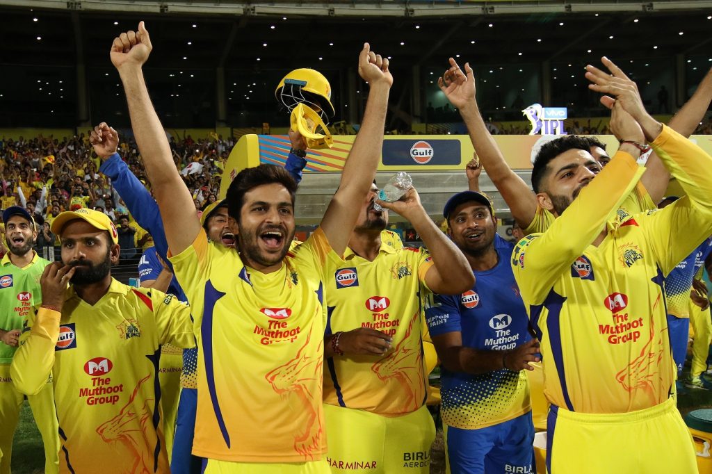 CSK greeting each others after winning the match fifty six of the Vivo Indian Premier League 2018 (IPL 2018) between the Chennai Super Kings and the Kings XI Punjab held at the Maharashtra Cricket Association Cricket Stadium, Pune on the 20th May 2018. Photo by Saikat Das /SPORTZPICS for BCCI